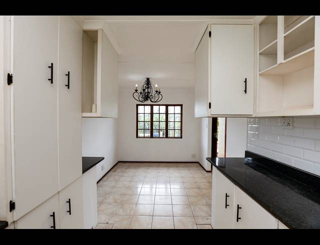3 BEDROOM HOUSE RENTED IN PARK HILL